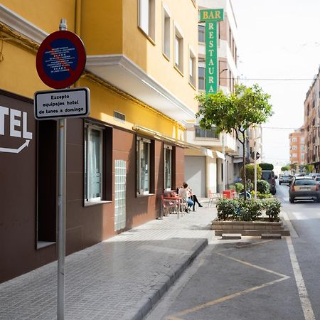 Hotel Beatriz Burriana Buitenkant foto