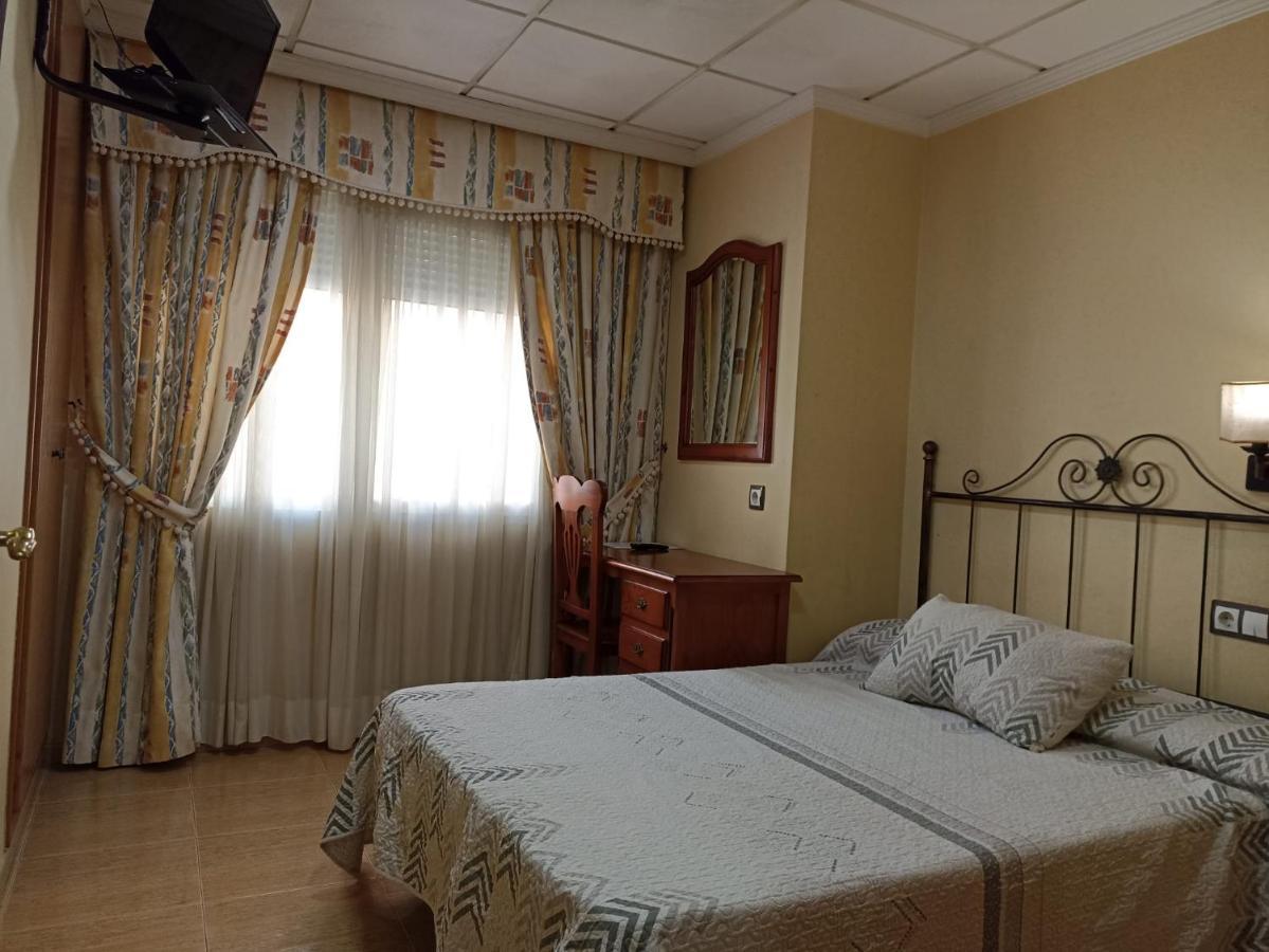 Hotel Beatriz Burriana Buitenkant foto
