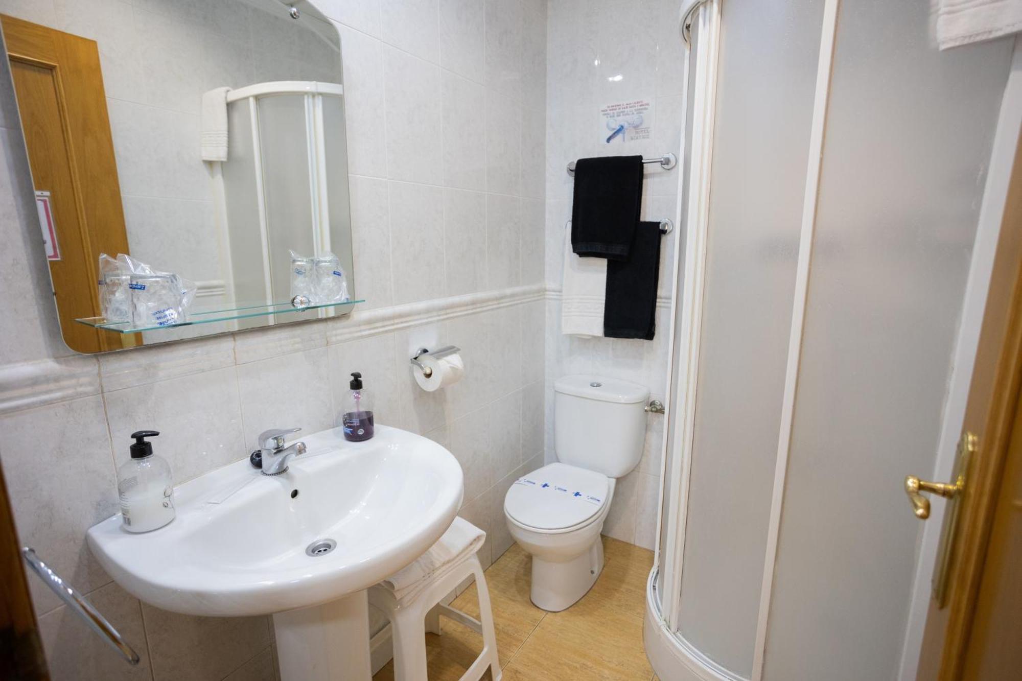 Hotel Beatriz Burriana Buitenkant foto