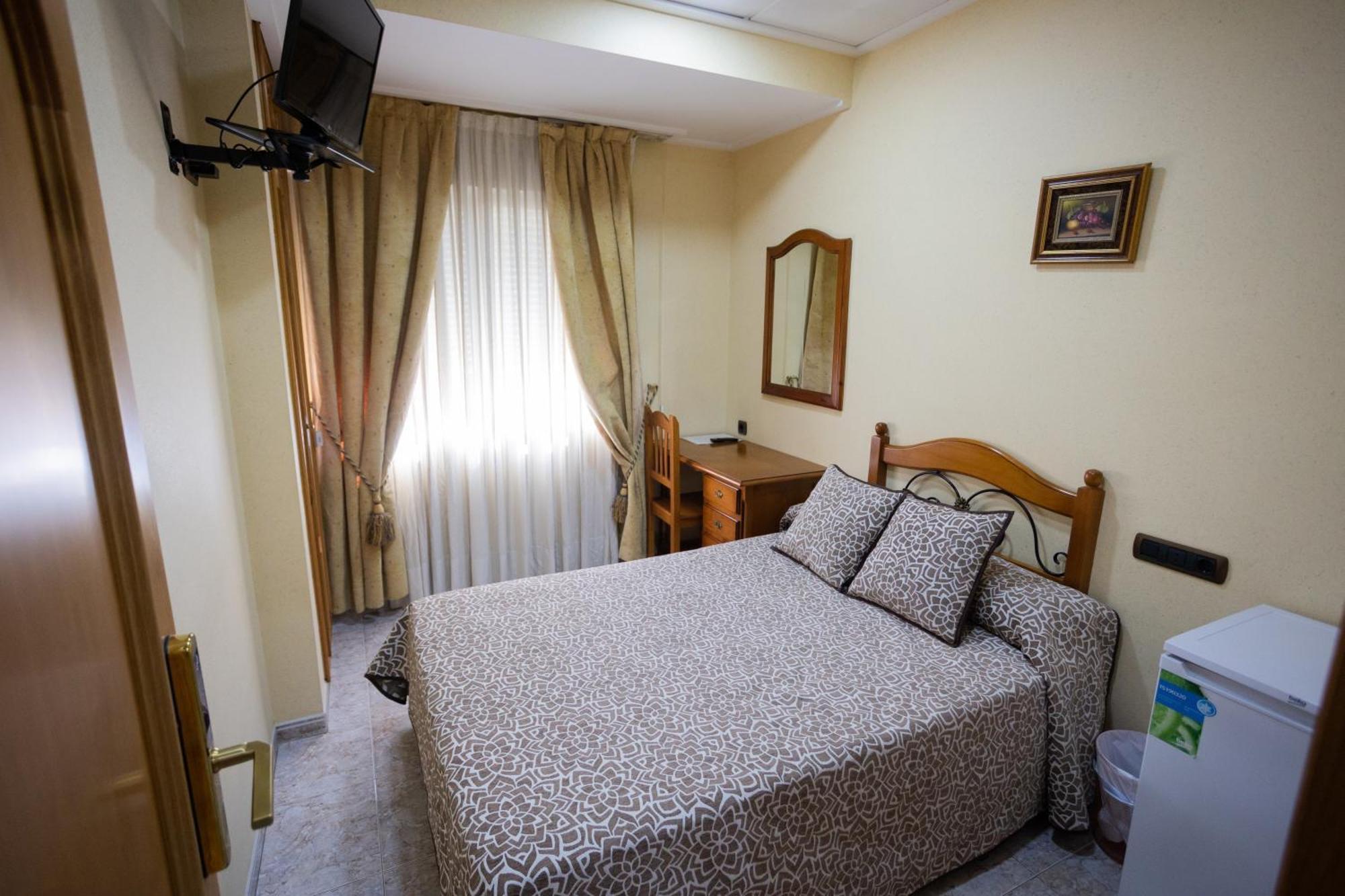 Hotel Beatriz Burriana Buitenkant foto