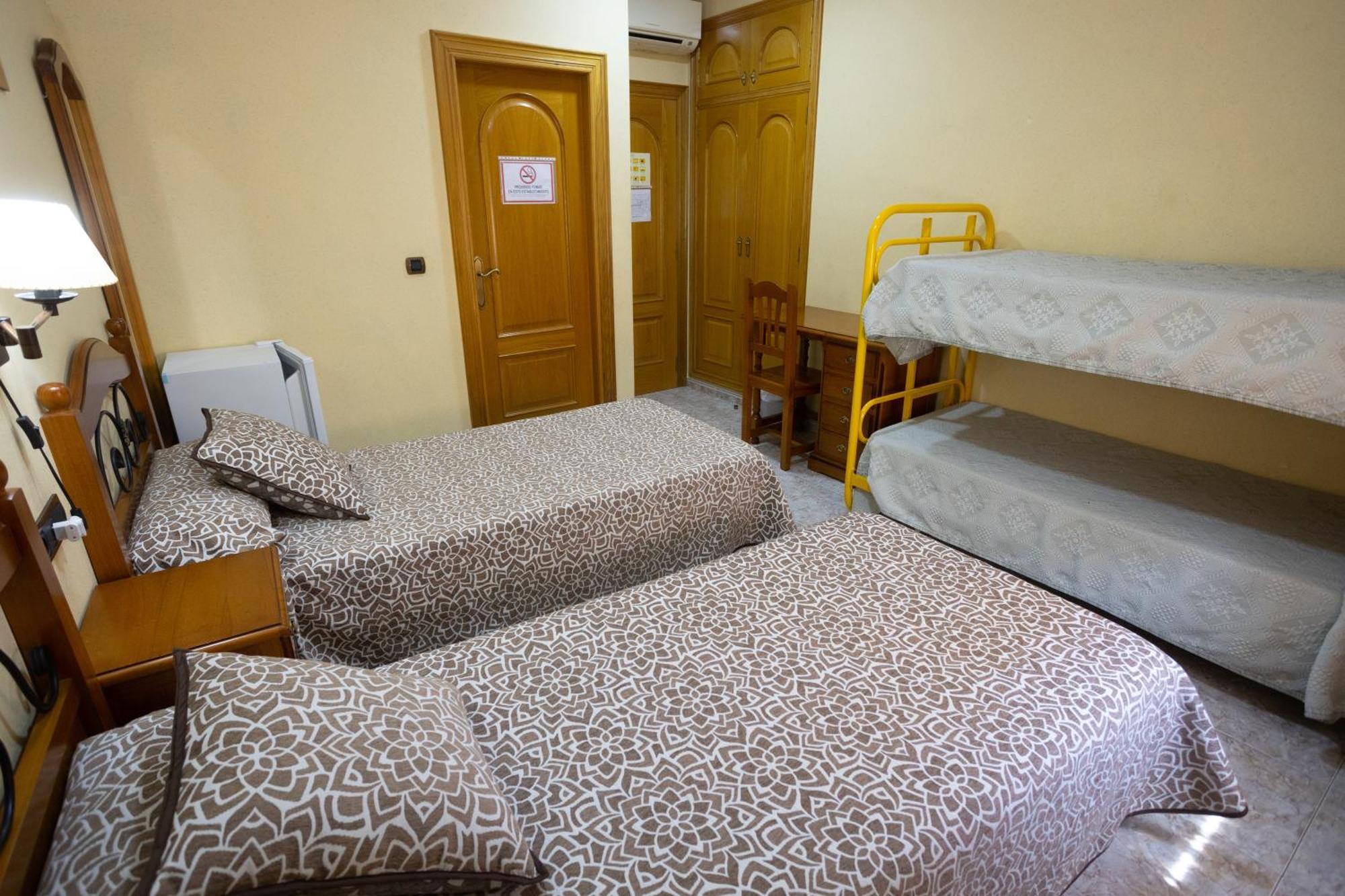 Hotel Beatriz Burriana Buitenkant foto