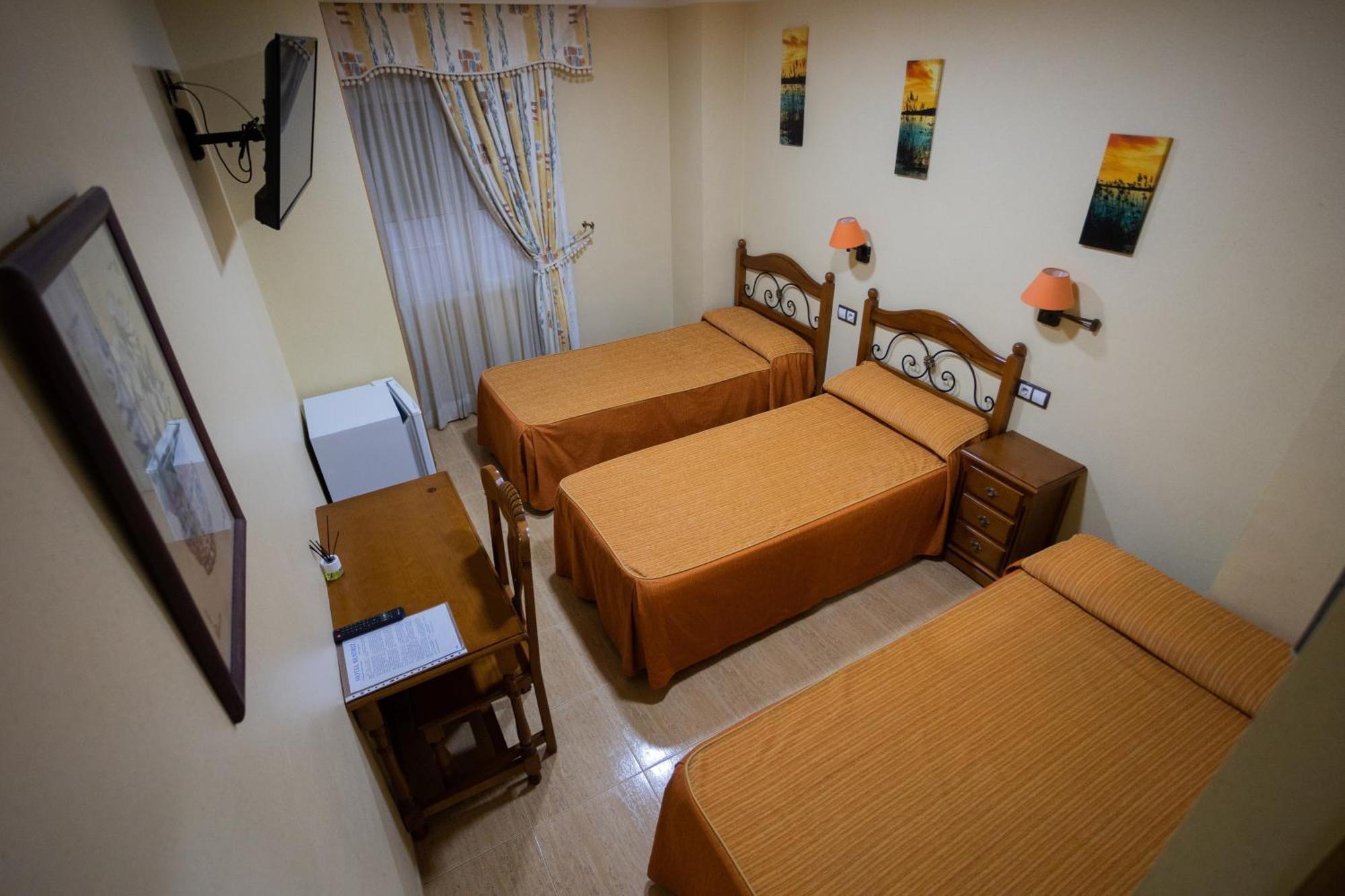 Hotel Beatriz Burriana Buitenkant foto
