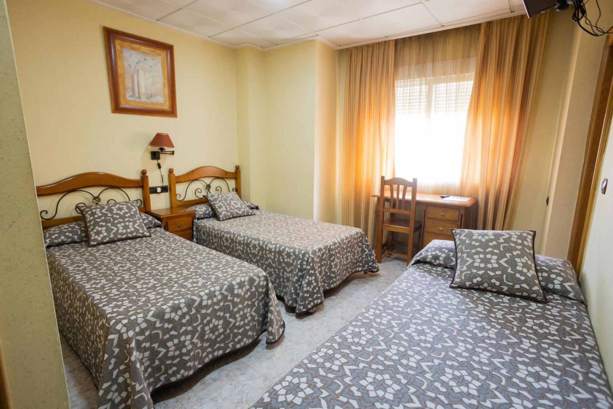 Hotel Beatriz Burriana Buitenkant foto