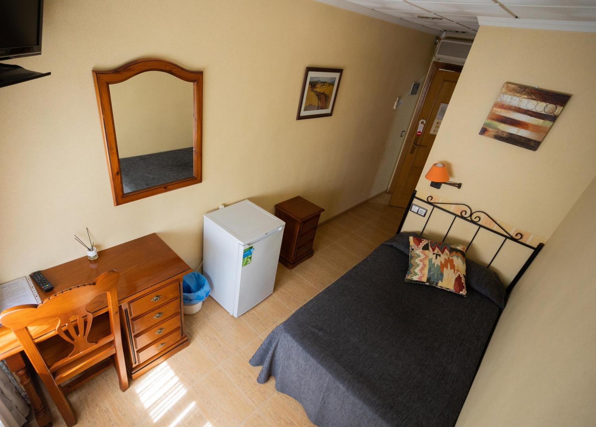 Hotel Beatriz Burriana Buitenkant foto